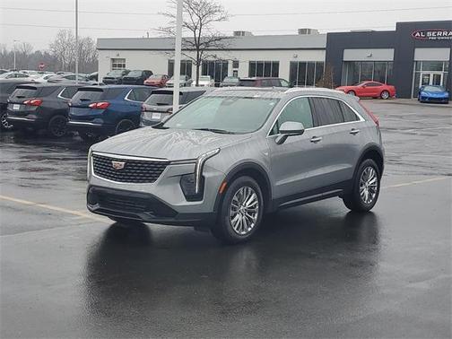 2024 Cadillac XT4 Premium Luxury