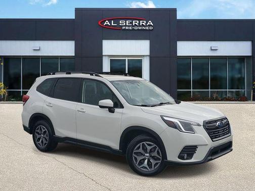 Crystal White Pearl 2022 Subaru Forester Premium