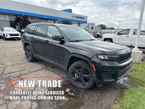 2023 Jeep Grand Cherokee L Laredo
