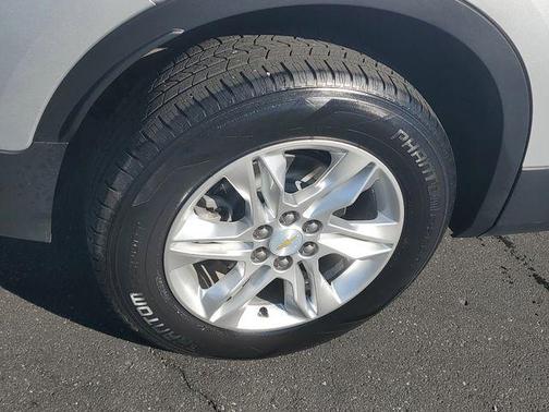 Silver Ice Metallic 2020 Chevrolet Blazer 1LT