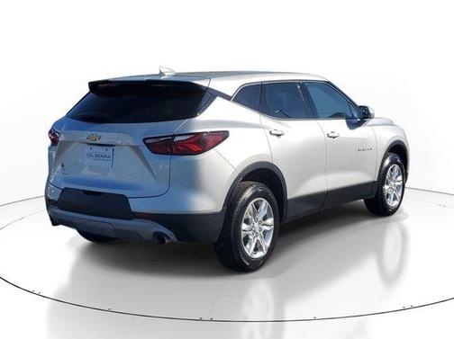 Silver Ice Metallic 2020 Chevrolet Blazer 1LT