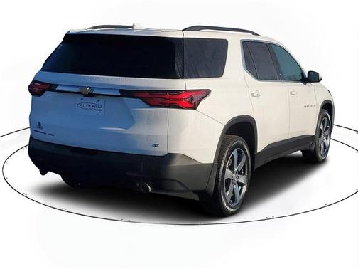 2022 Chevrolet Traverse LT Leather