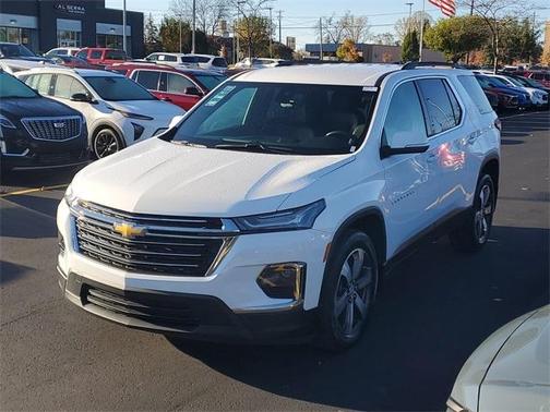 2022 Chevrolet Traverse LT Leather