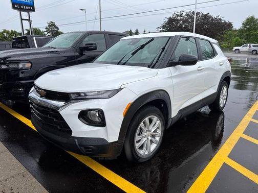 Summit White 2023 Chevrolet Trailblazer LS
