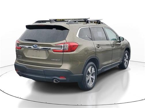 2023 Subaru Ascent Premium 8-Passenger