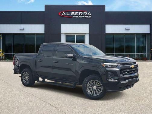 Black 2024 Chevrolet Colorado LT