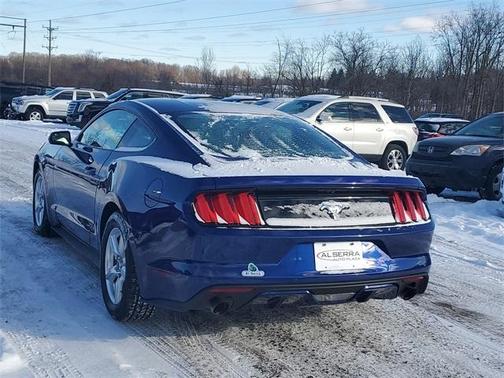 2015 Ford Mustang V6