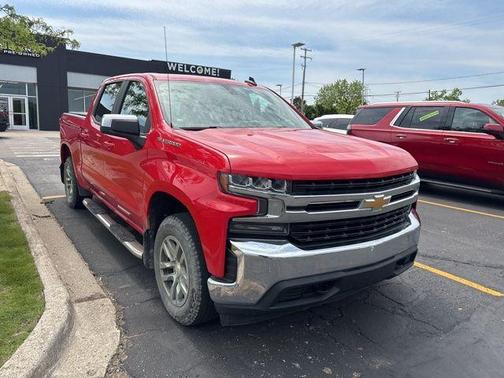 Red 2019 Chevrolet Silverado 1500 LT