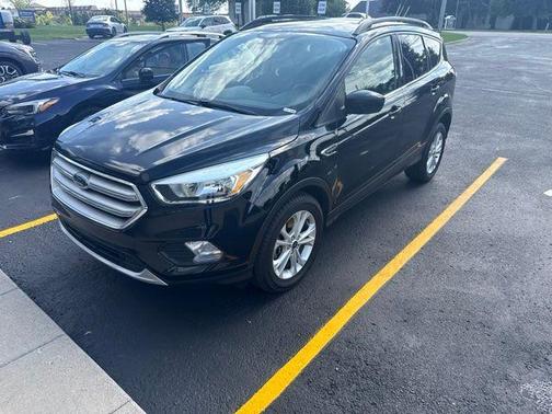 Shadow Black 2018 Ford Escape SE