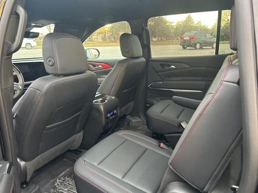 2024 Chevrolet Traverse Z71