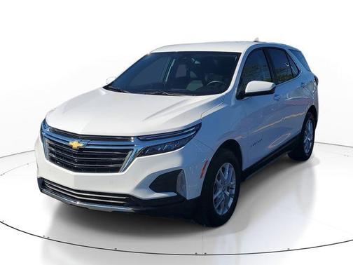 Summit White 2024 Chevrolet Equinox LT