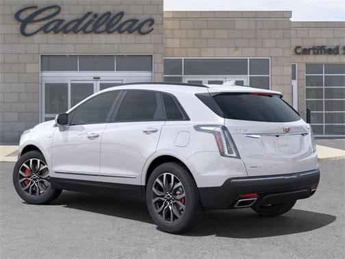 2025 Cadillac XT5 Sport