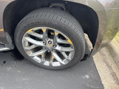 2020 GMC Yukon XL Denali