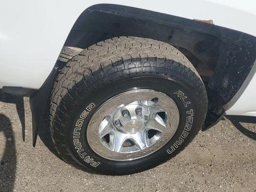 Summit White 2017 Chevrolet Silverado 1500 WT