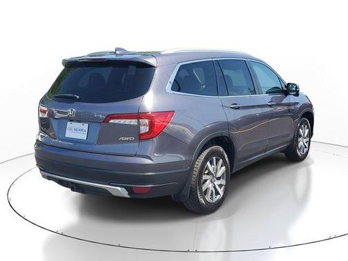 Modern Steel Metallic 2022 Honda Pilot Black Edition