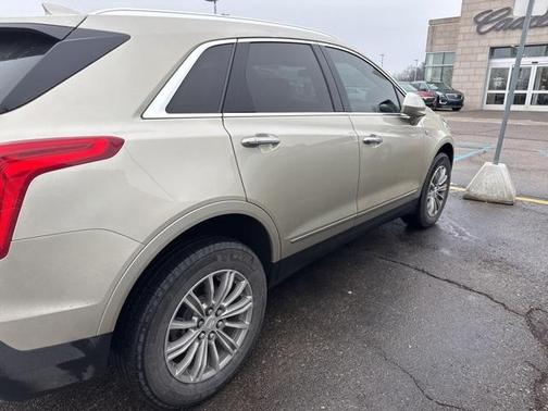 2017 Cadillac XT5 Luxury
