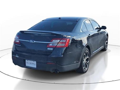 2016 Ford Taurus SHO