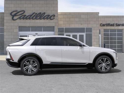 2025 Cadillac LYRIQ Luxury