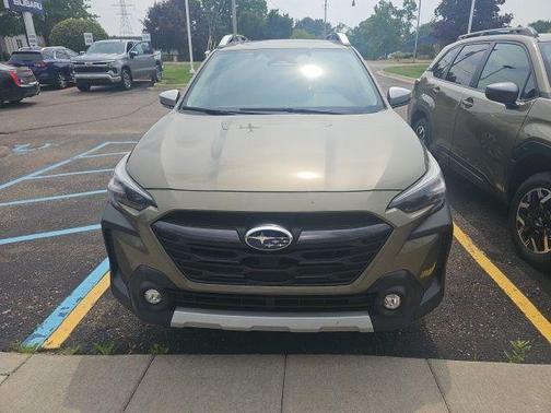 Autumn Green Metallic 2025 Subaru Outback Touring XT