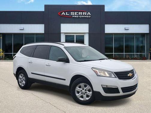 Summit White 2016 Chevrolet Traverse LS