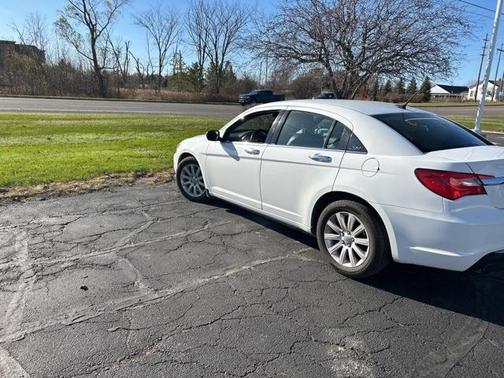 2014 Chrysler 200 Limited