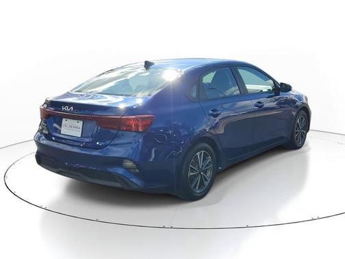 Deep Sea Blue 2023 Kia Forte LXS