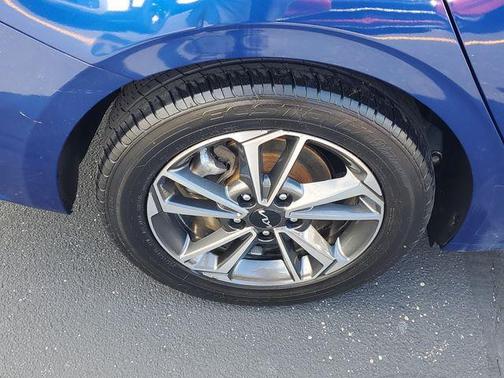 Deep Sea Blue 2023 Kia Forte LXS