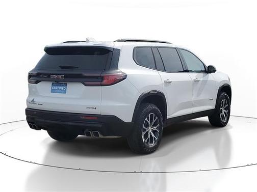 2024 GMC Acadia AT4