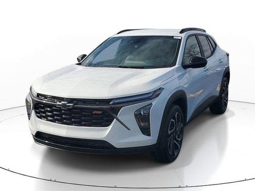 Summit White 2024 Chevrolet Trax 2RS