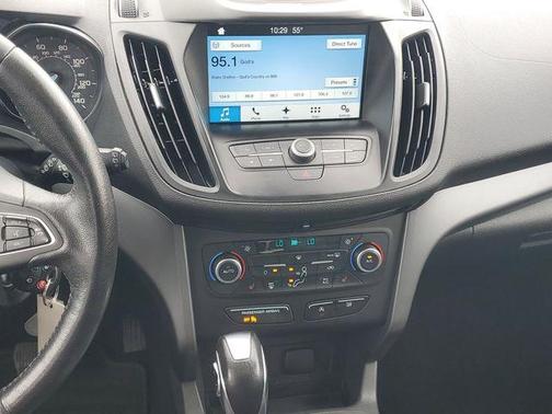 White 2018 Ford Escape SEL