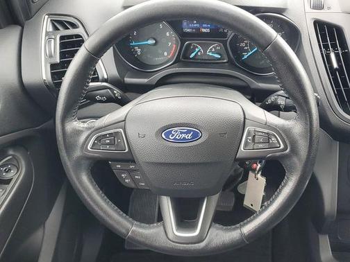White 2018 Ford Escape SEL