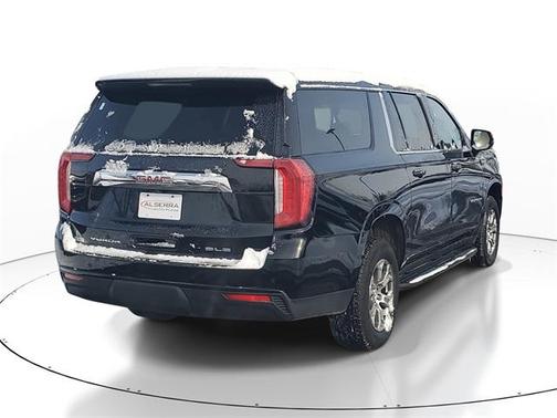 2024 GMC Yukon XL SLE