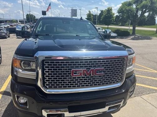 2017 GMC Sierra 2500 Denali