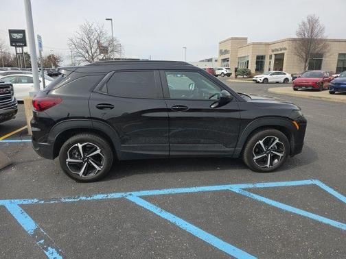 Mosaic Black Metallic 2023 Chevrolet Trailblazer RS