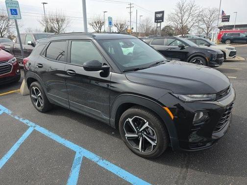 Mosaic Black Metallic 2023 Chevrolet Trailblazer RS