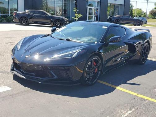 Black 2020 Chevrolet Corvette Stingray w/2LT