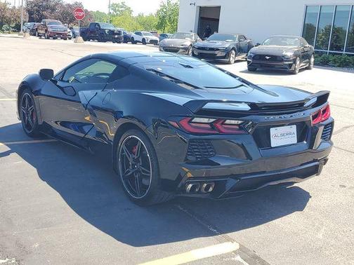 Black 2020 Chevrolet Corvette Stingray w/2LT
