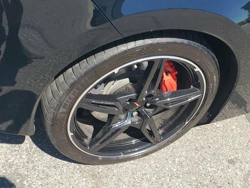 Black 2020 Chevrolet Corvette Stingray w/2LT
