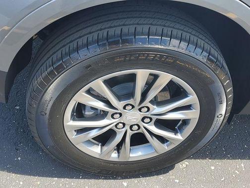 Silver Metallic 2023 Cadillac XT5 Premium Luxury