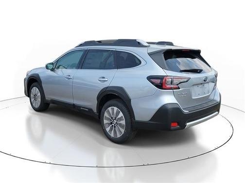 2025 Subaru Outback Touring