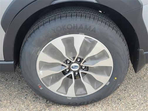 2025 Subaru Outback Touring