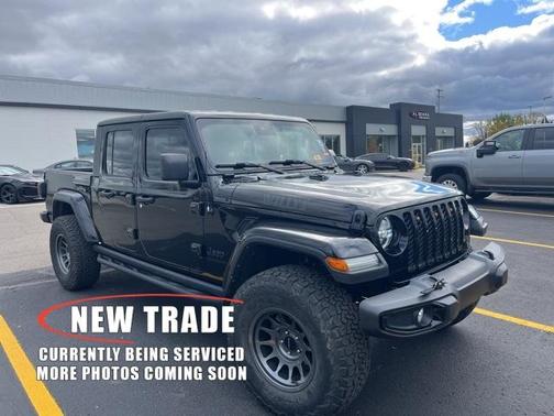 2022 Jeep Gladiator Sport
