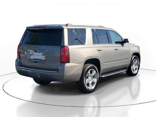 Pepperdust Metallic 2019 Chevrolet Tahoe Premier