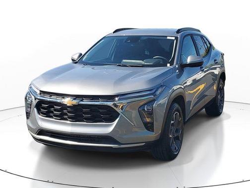 Sterling Gray Metallic 2025 Chevrolet Trax LT