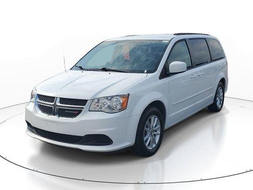Bright White Clearcoat 2015 Dodge Grand Caravan SXT