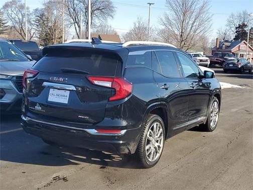 2022 GMC Terrain Denali