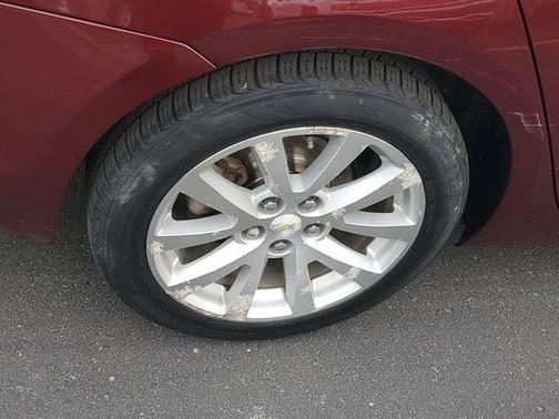 Red Metallic 2016 Chevrolet Malibu Limited LTZ