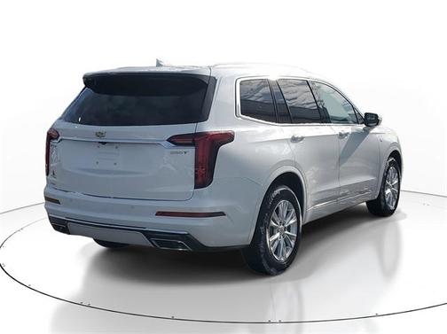 2024 Cadillac XT6 Luxury AWD