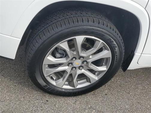 2021 Chevrolet Traverse Premier