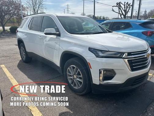 2022 Chevrolet Traverse LT Cloth